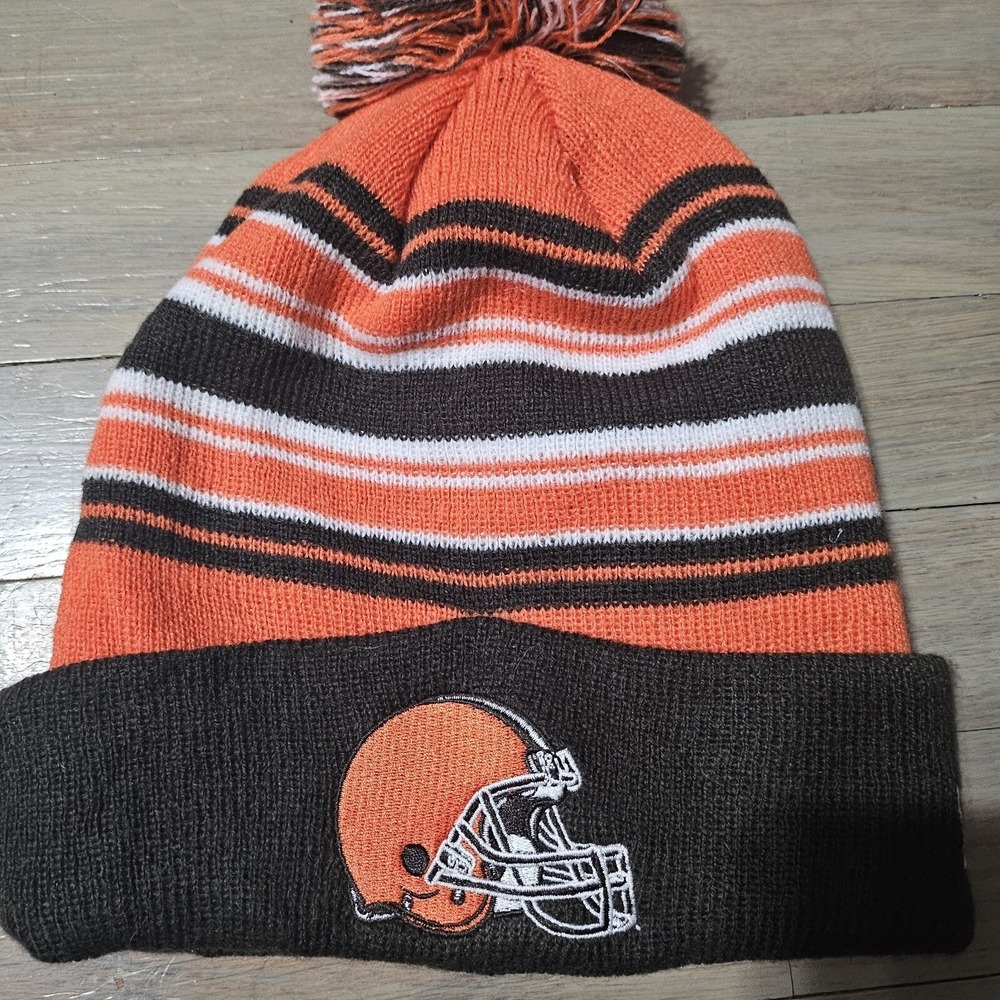 NFL‎ Cleveland Browns New Era Pom Pom Knit Hat Beanie Winter Cap Embroidered